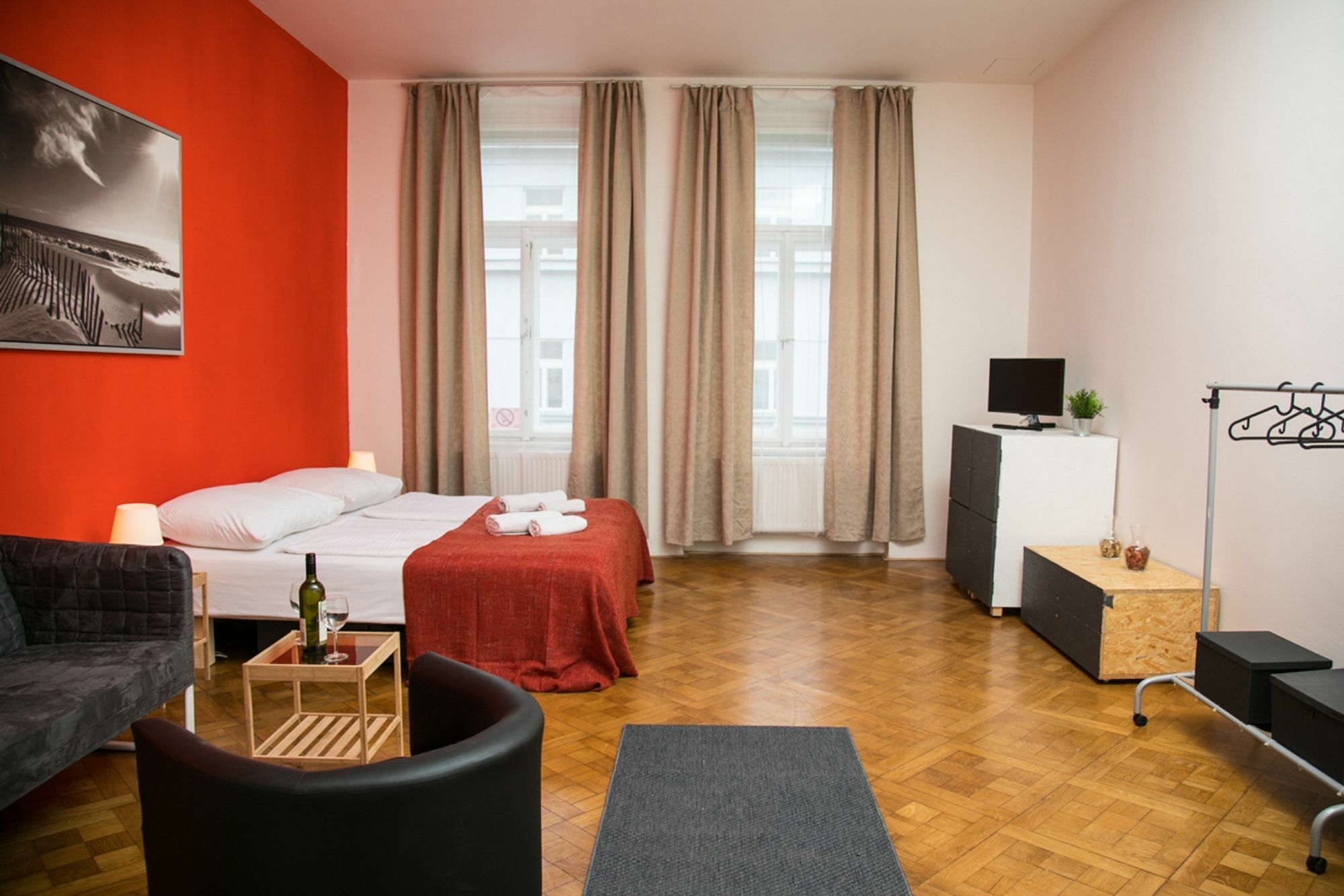 Welcome Apartments On Lublanska Praha Bagian luar foto